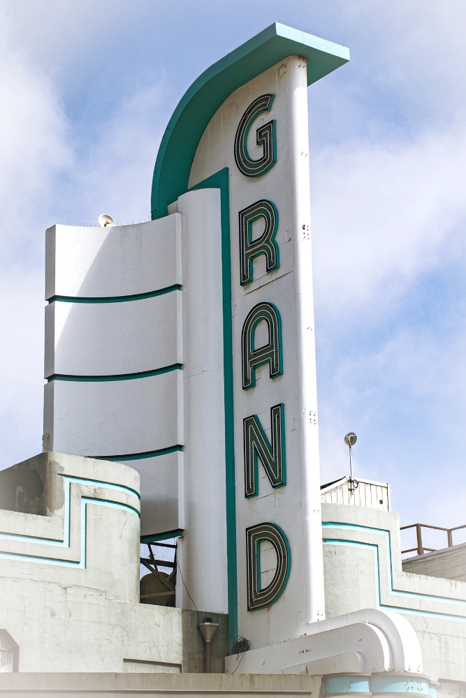 Grand Theater #371